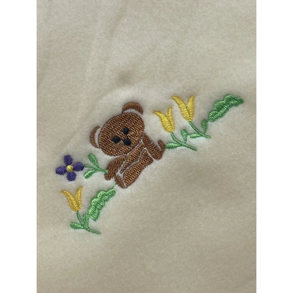 Vintage Yellow Baby Blanket‎ With Brown Bear Embroidery Purple Flower Fabulux